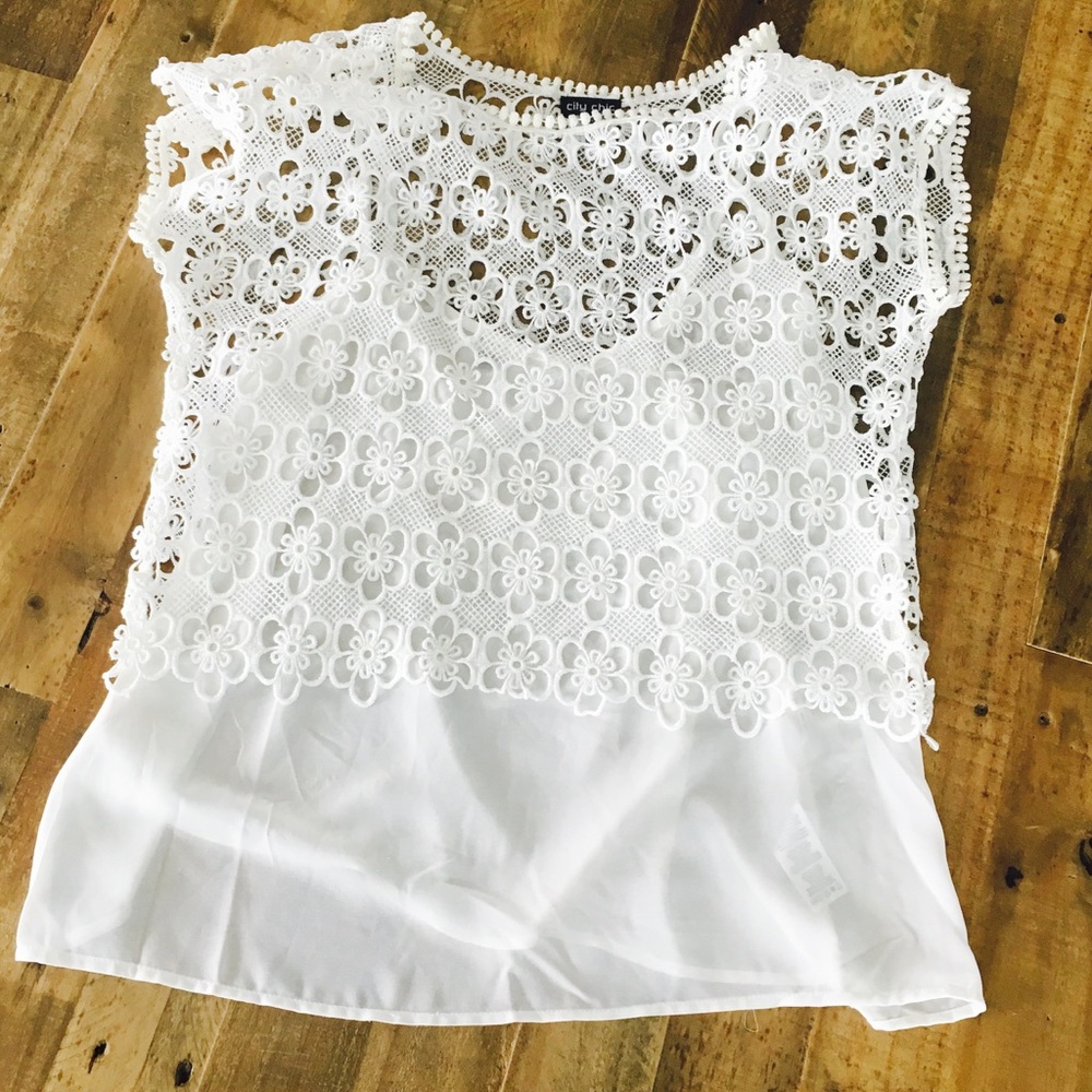 NWOT City Chic White Top